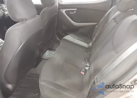 2016 Hyundai Elantra Value Edition z USA, uszkodzony, nr VIN 5NPDH4AE4GH772199